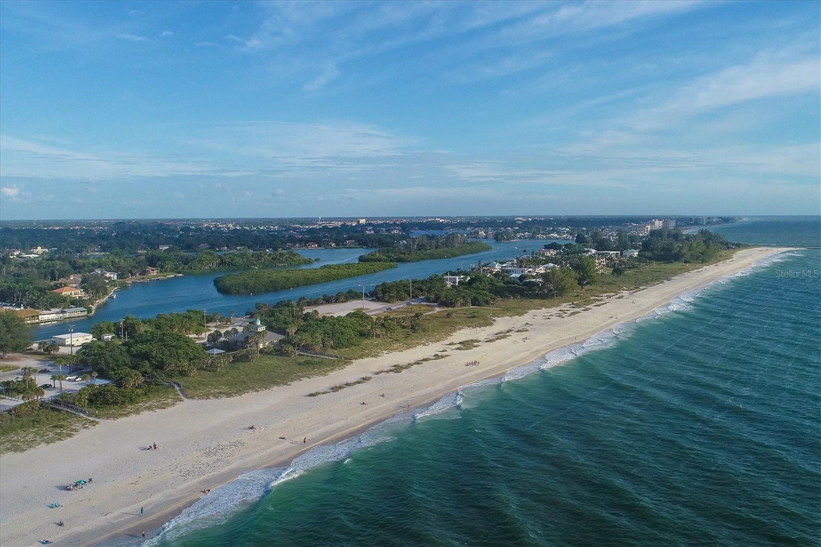 101 AVENIDA DE BAHIA