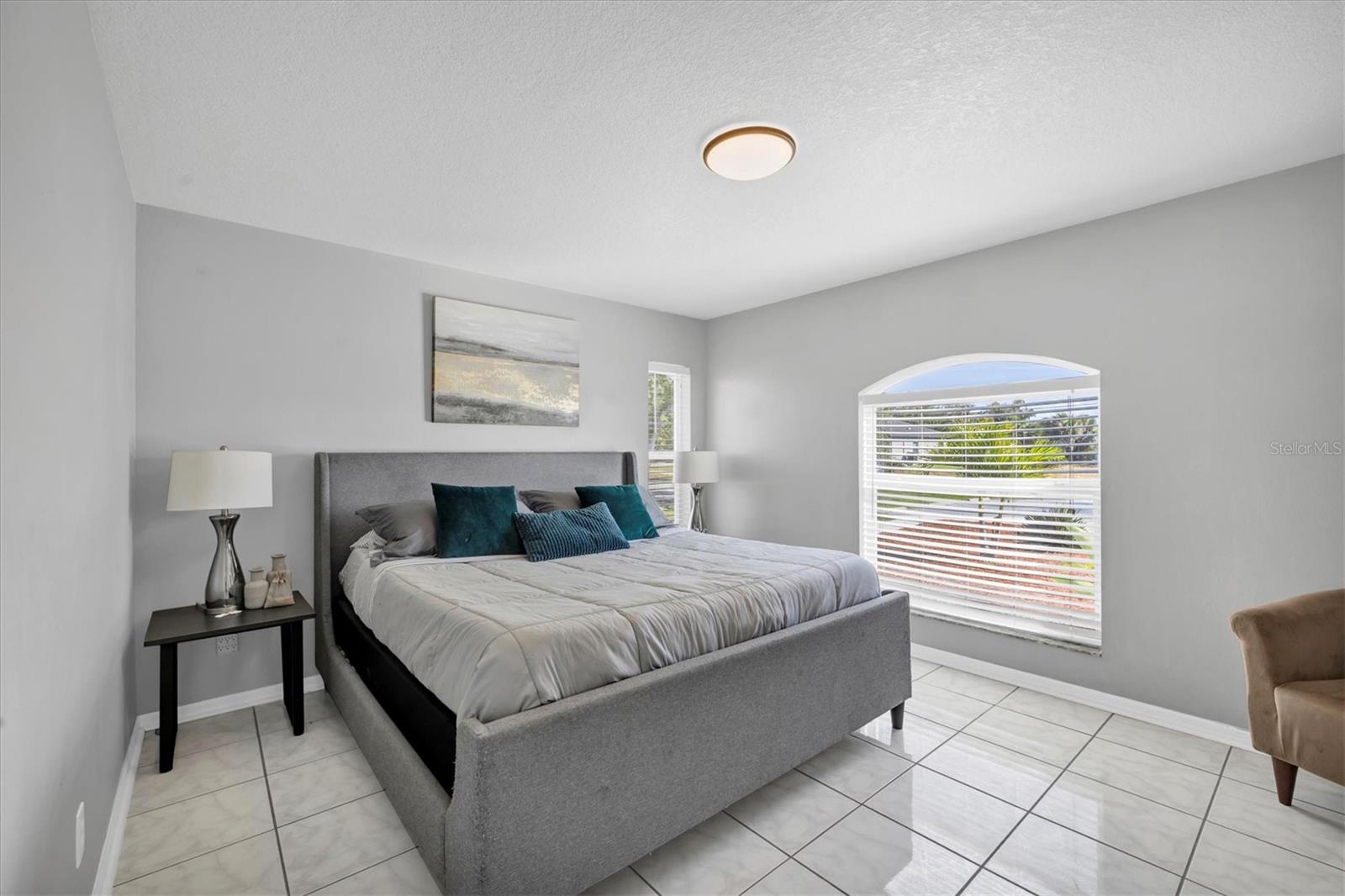 337 BOUNDARY BLVD #A,B & C