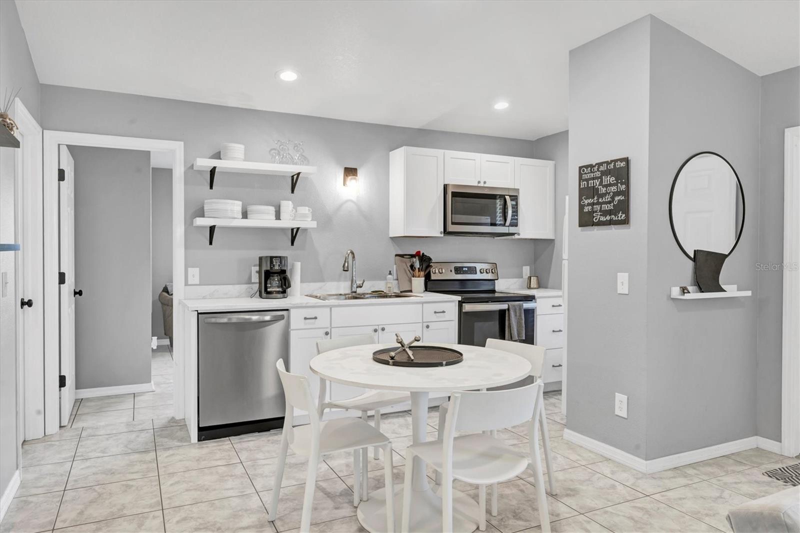 337 BOUNDARY BLVD #A,B & C