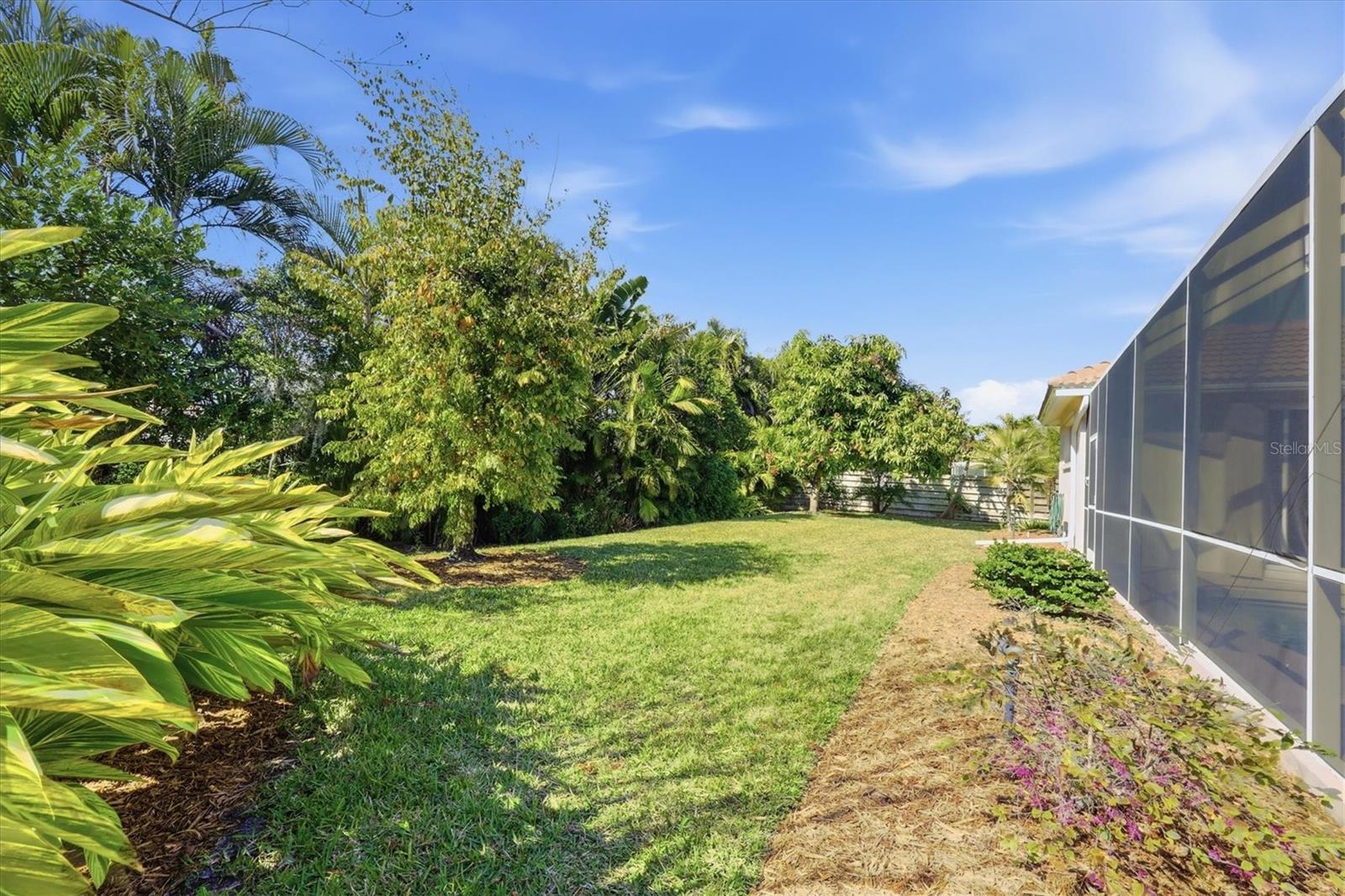 4844 THREE OAKS BLVD