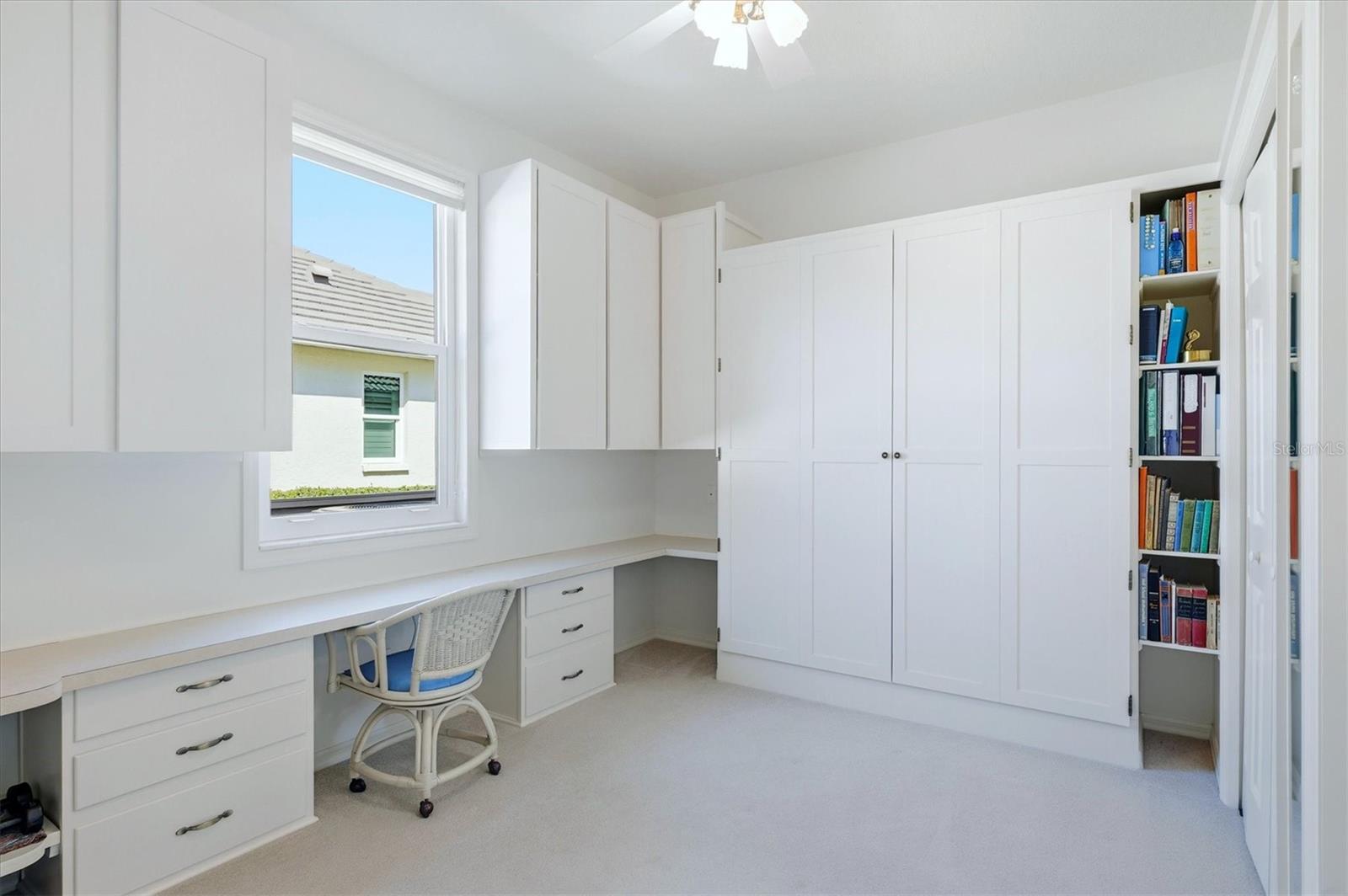 4844 THREE OAKS BLVD