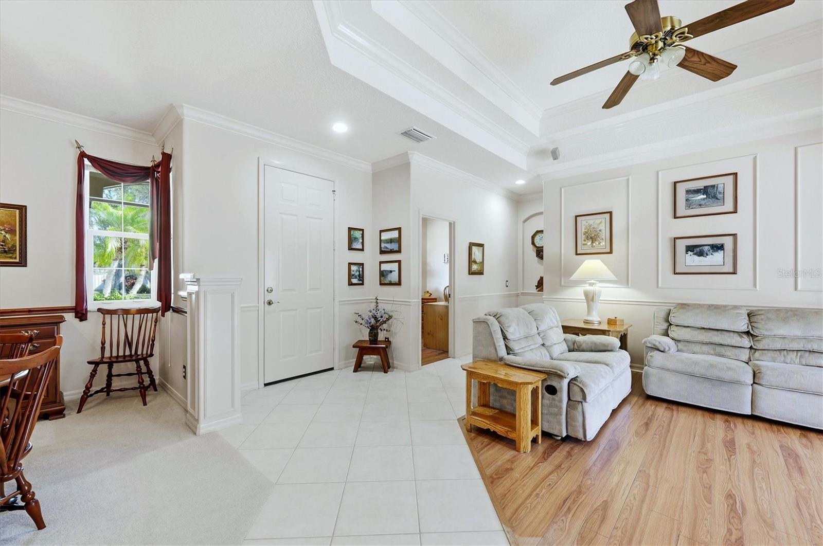 4844 THREE OAKS BLVD