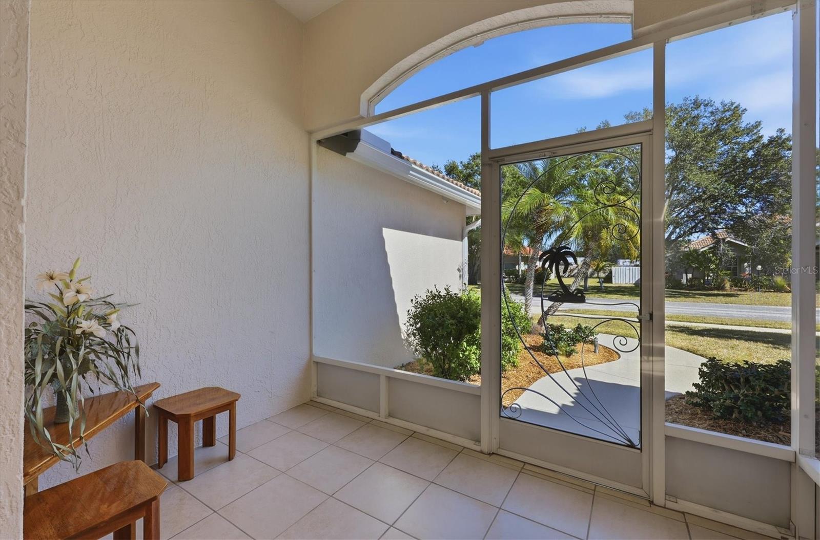 4844 THREE OAKS BLVD