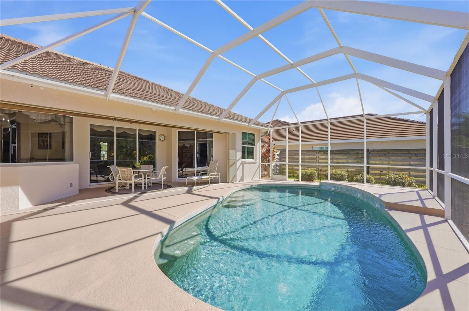 4844 THREE OAKS BLVD