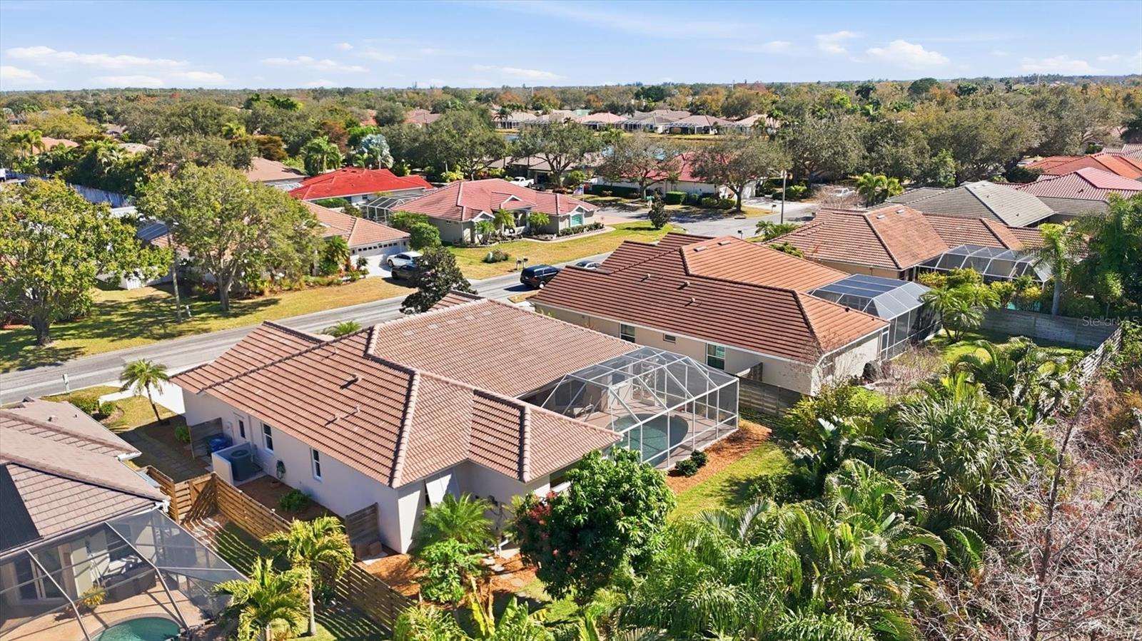 4844 THREE OAKS BLVD