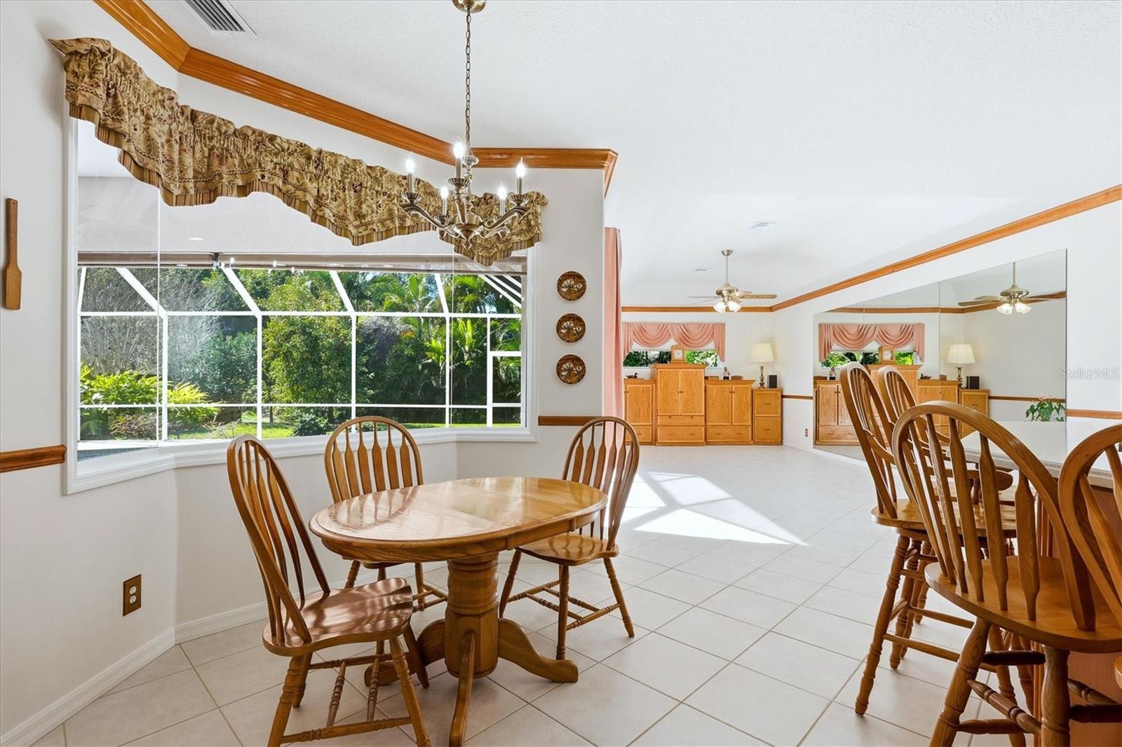 4844 THREE OAKS BLVD