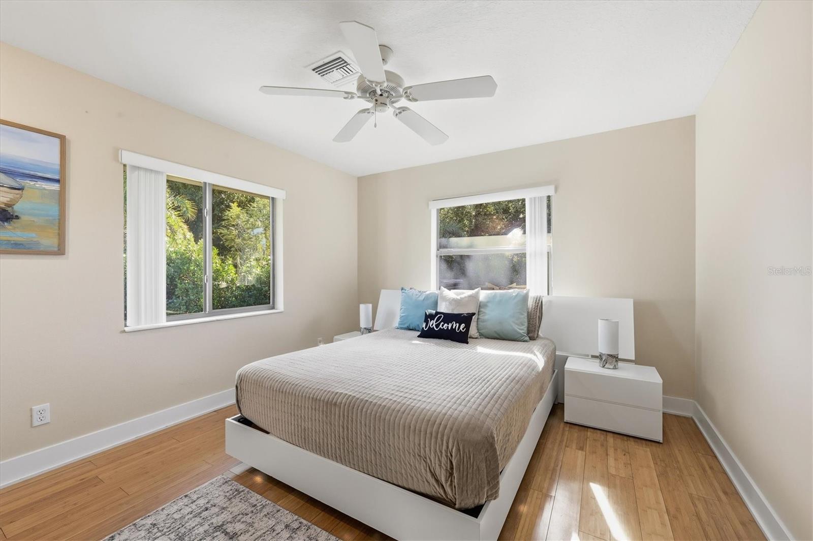 1710 PARKER DR