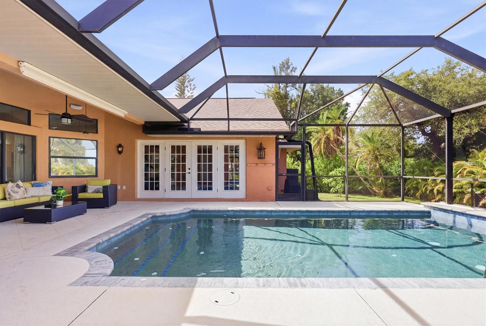 1710 PARKER DR