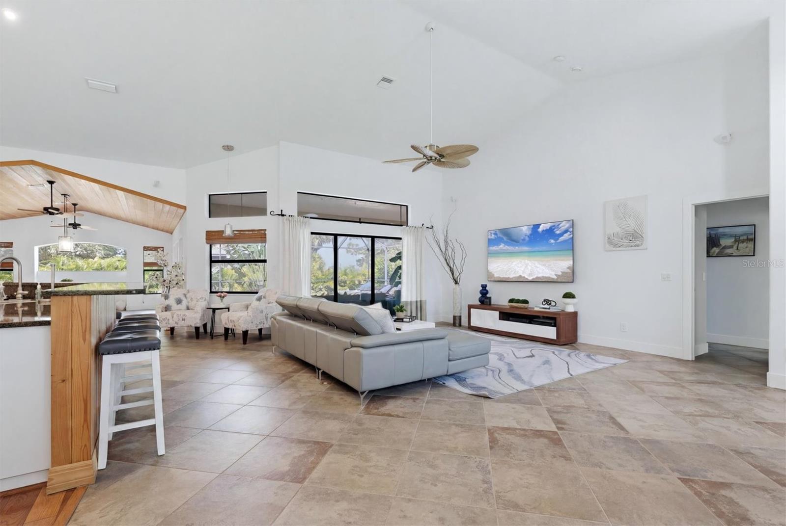1710 PARKER DR