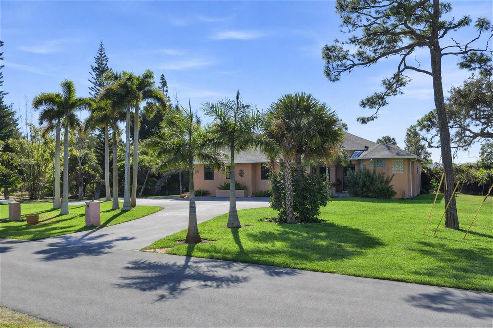 1710 PARKER DR