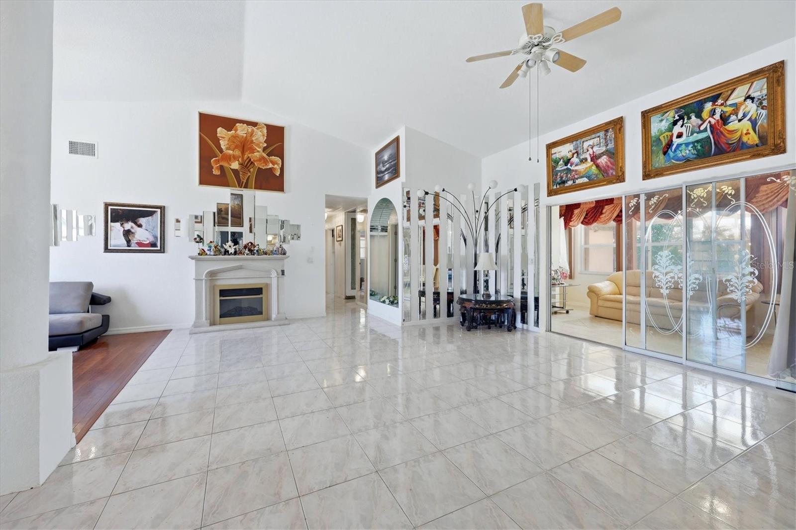 126 ORTIZ BLVD