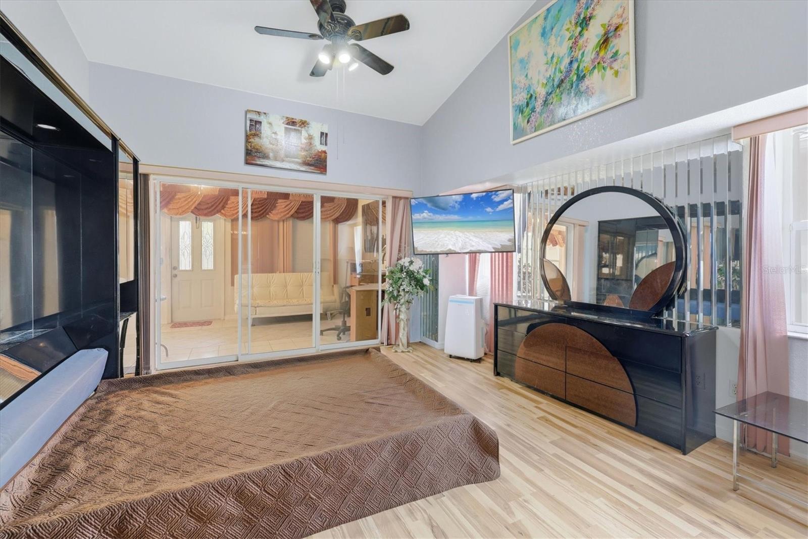 126 ORTIZ BLVD