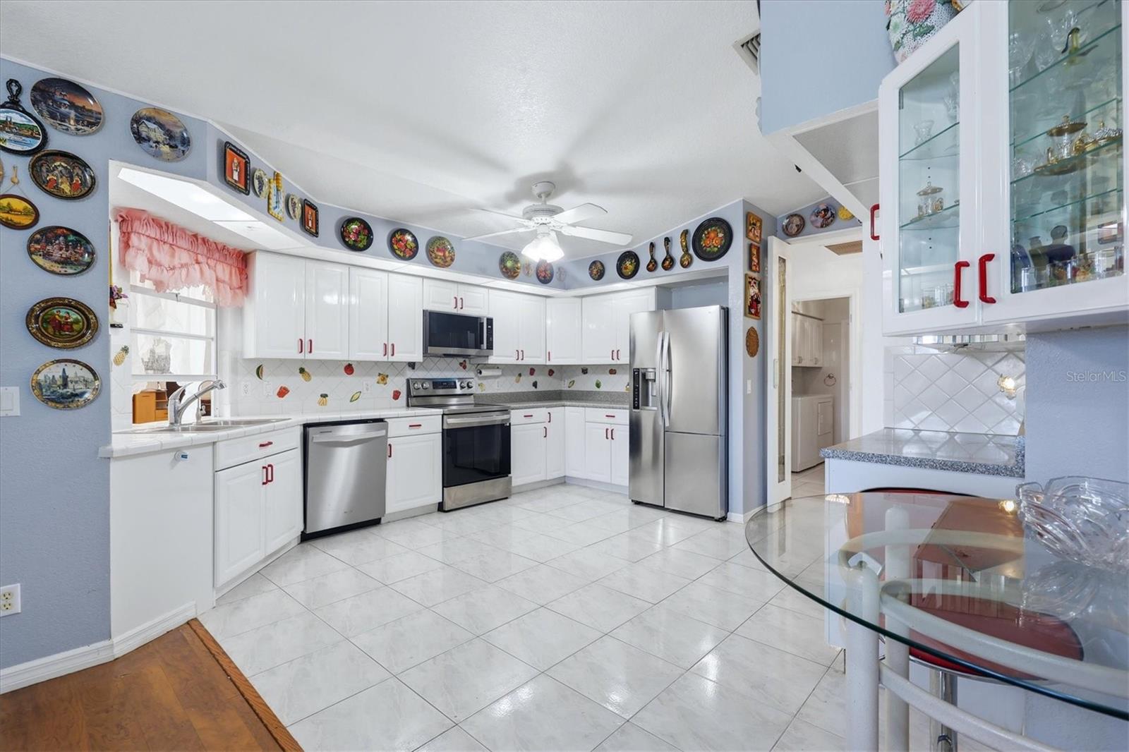 126 ORTIZ BLVD