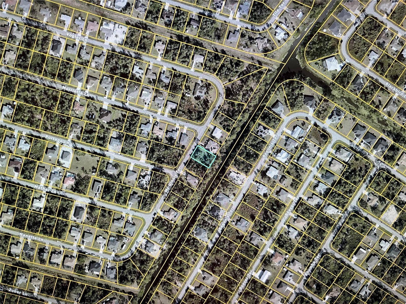 LOT 33 MC GINNIS TER