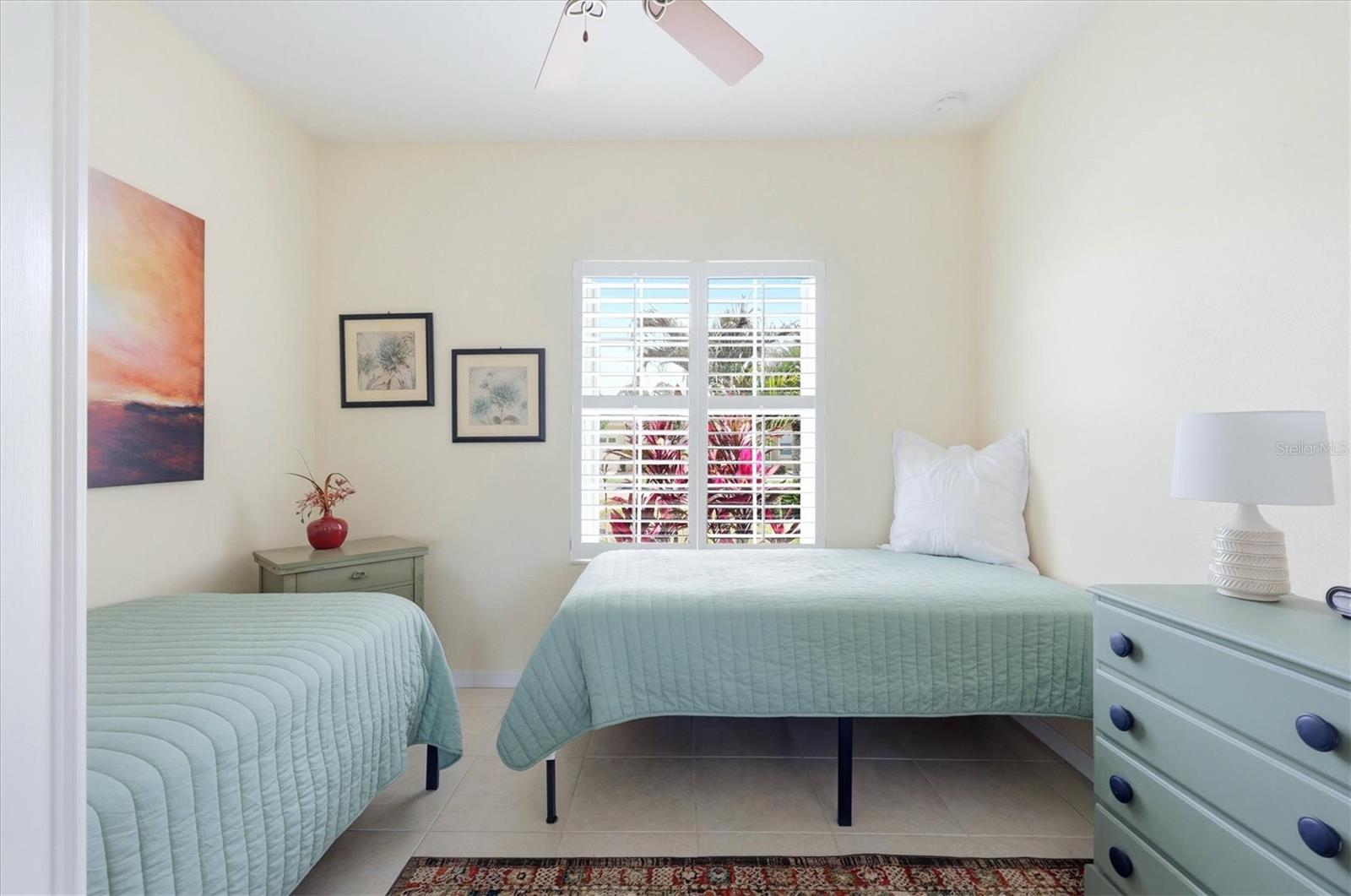 445 TOMOKA DR