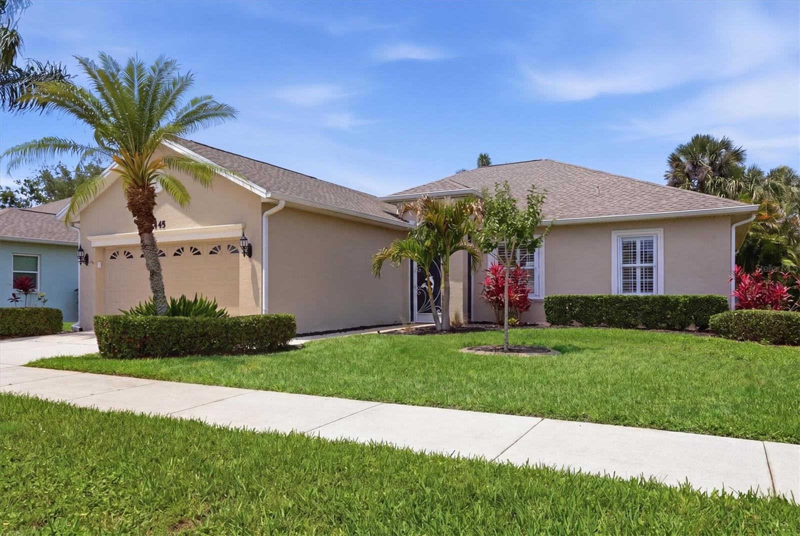 445 TOMOKA DR