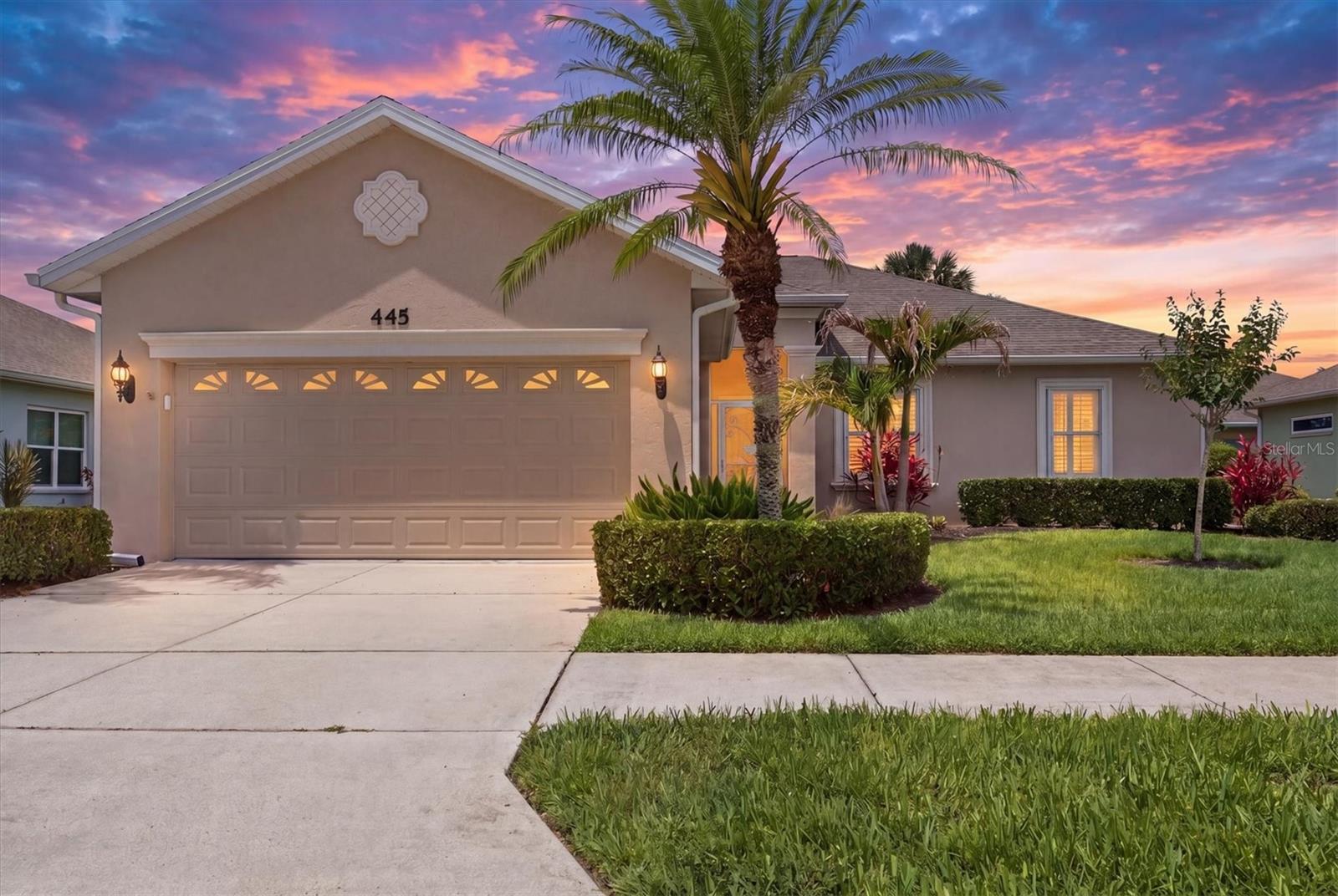 445 TOMOKA DR