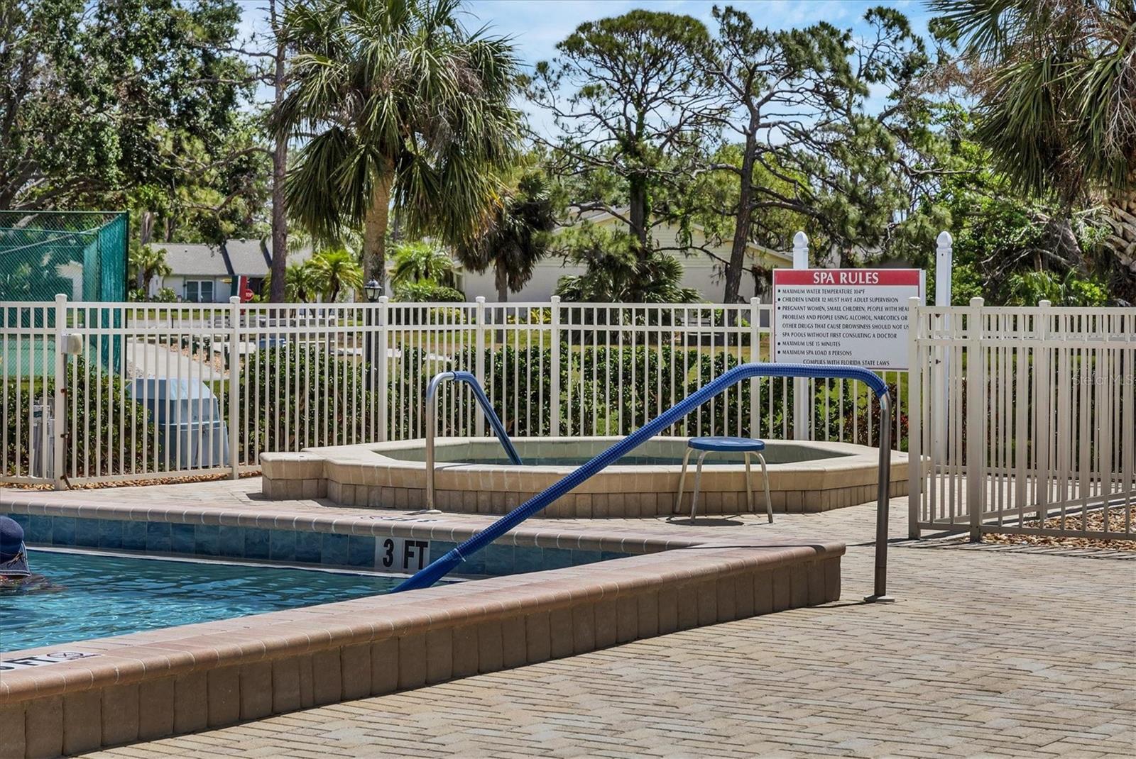 445 TOMOKA DR