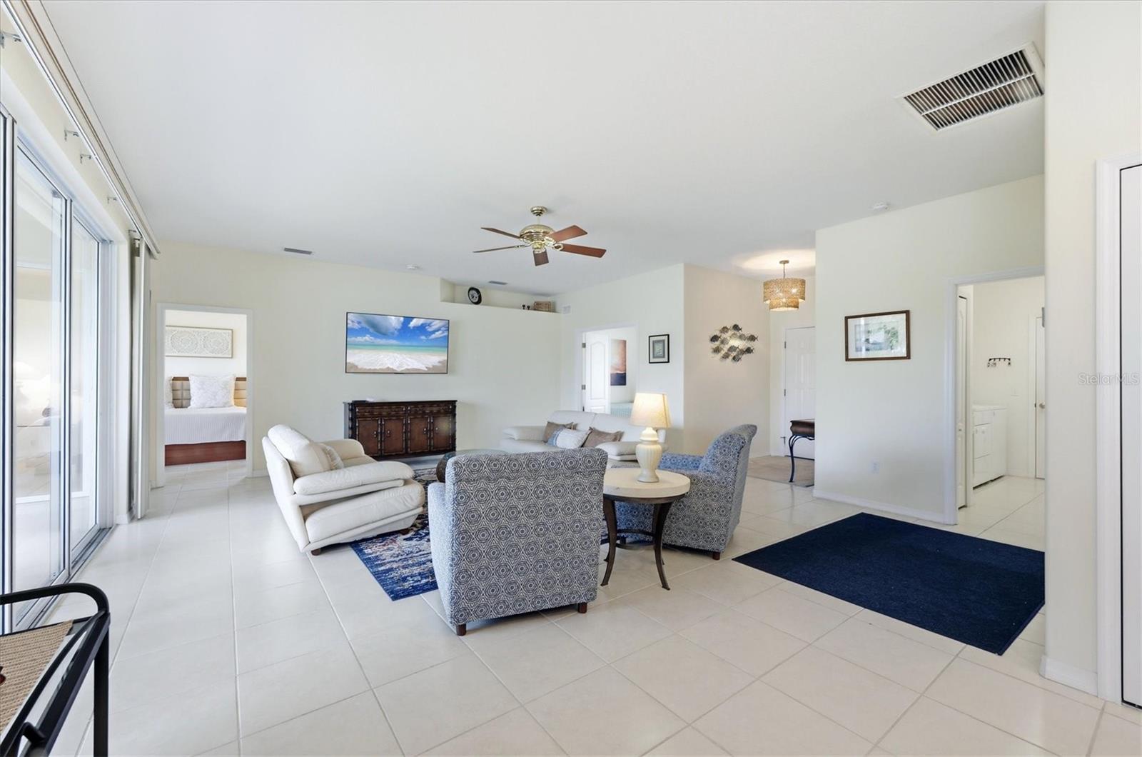 445 TOMOKA DR
