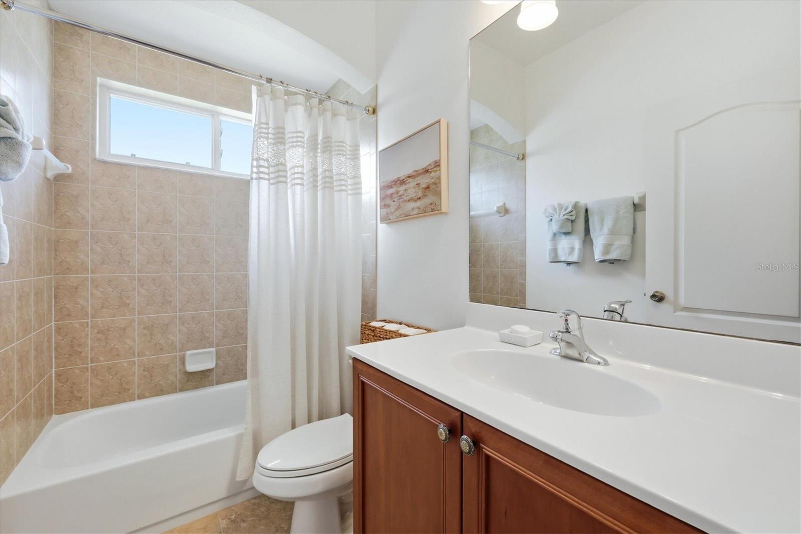 445 TOMOKA DR