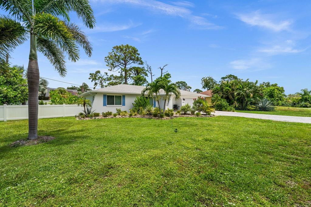 1024 HORIZON RD