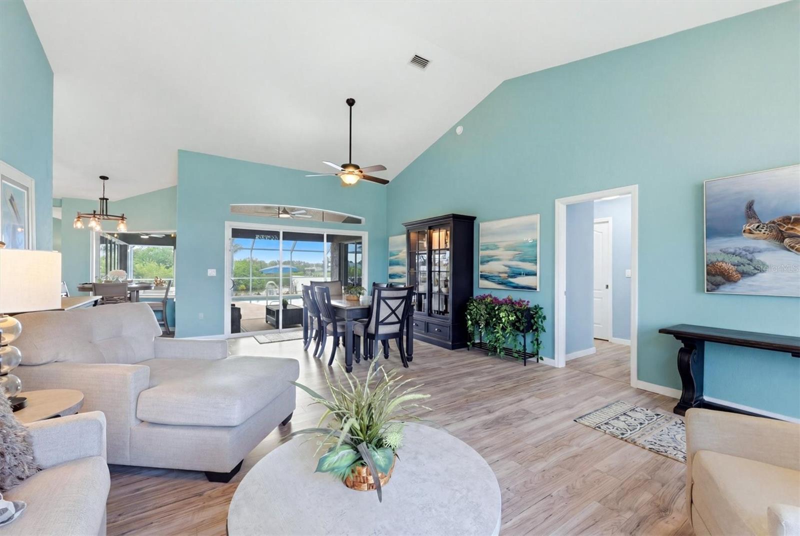 10083 KANSAS CITY ST