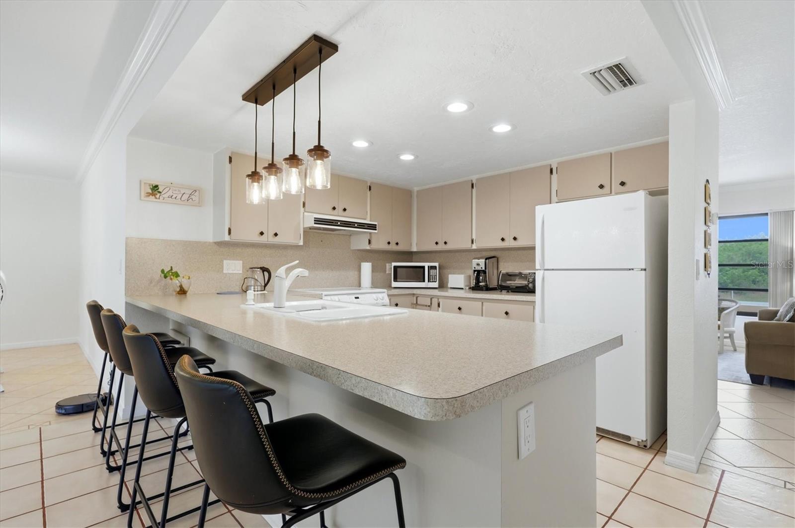 320 SAN RAFAEL AVE