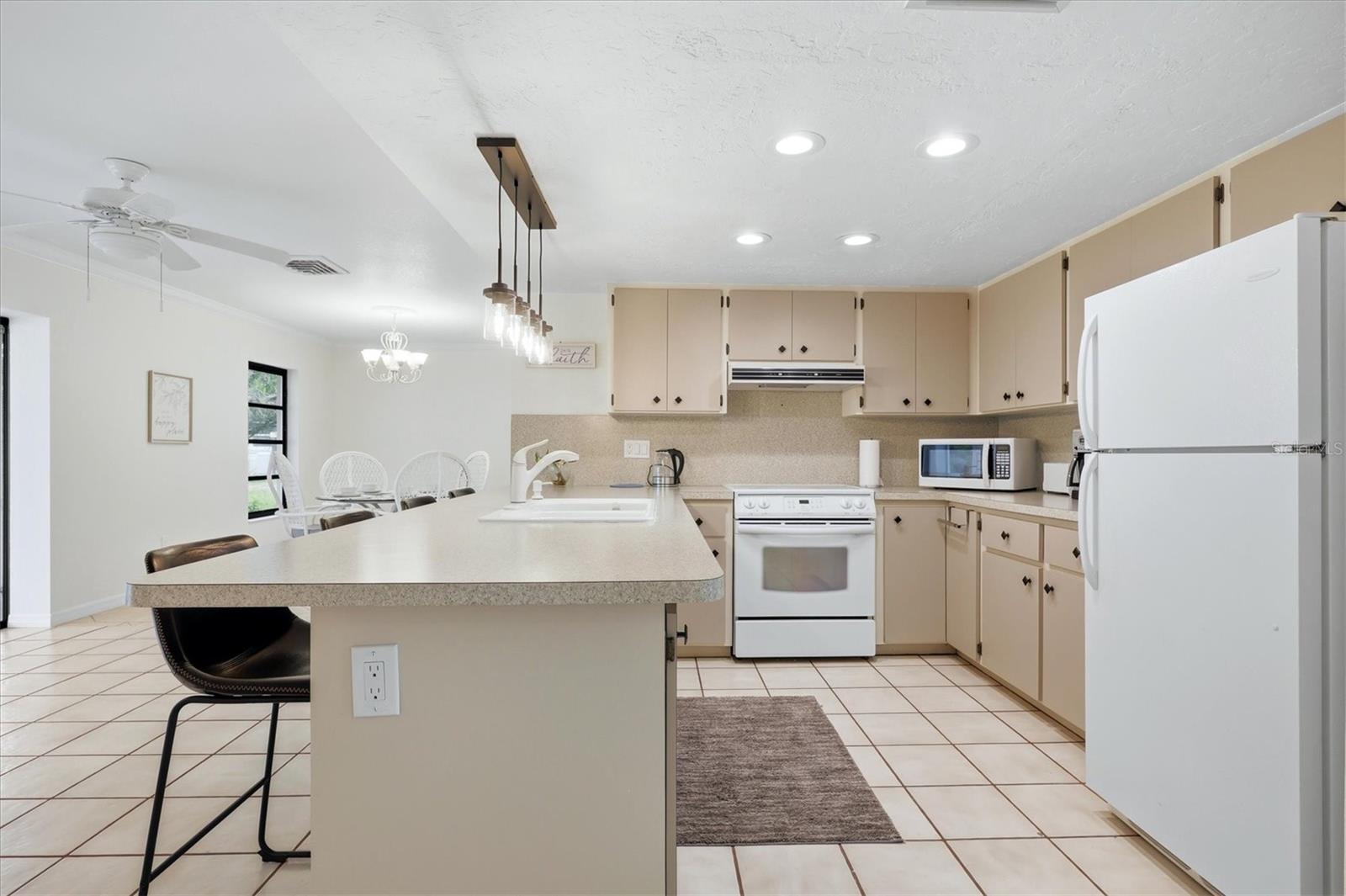320 SAN RAFAEL AVE