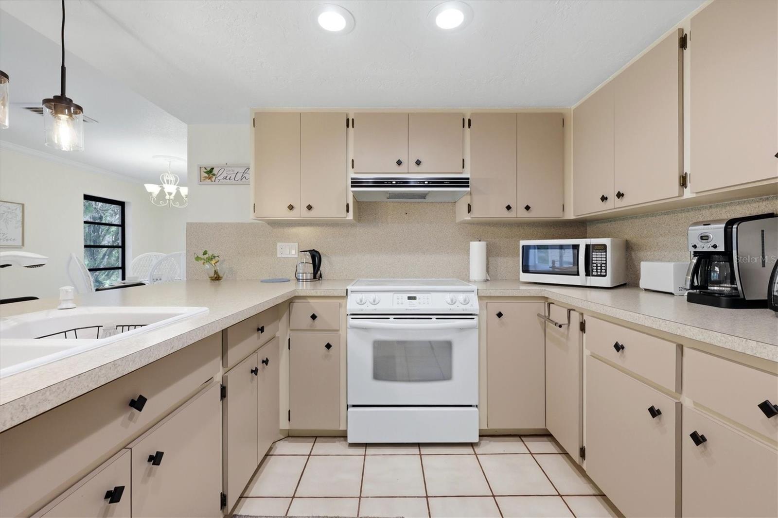 320 SAN RAFAEL AVE