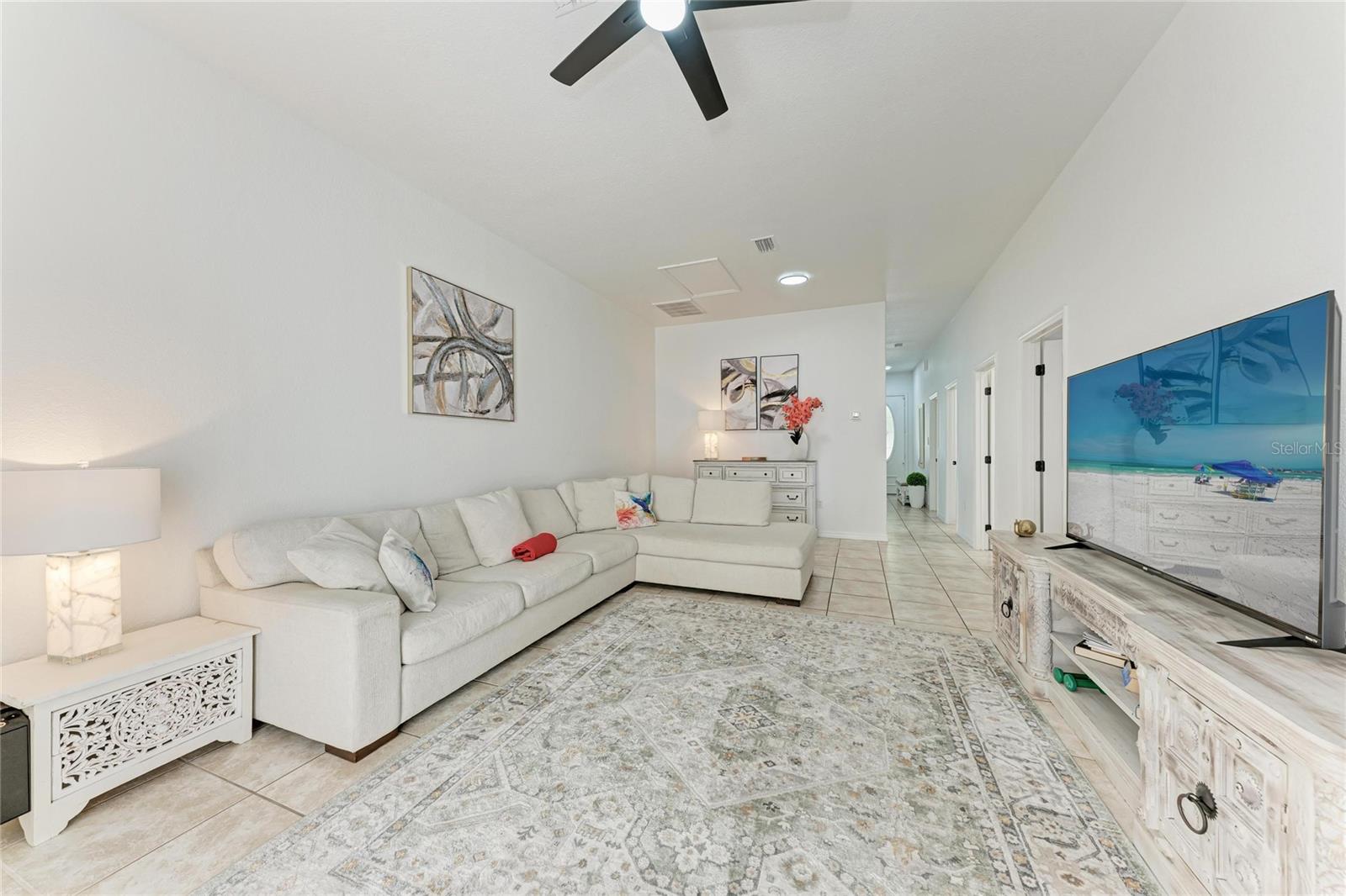 12113 CAPILLA LN
