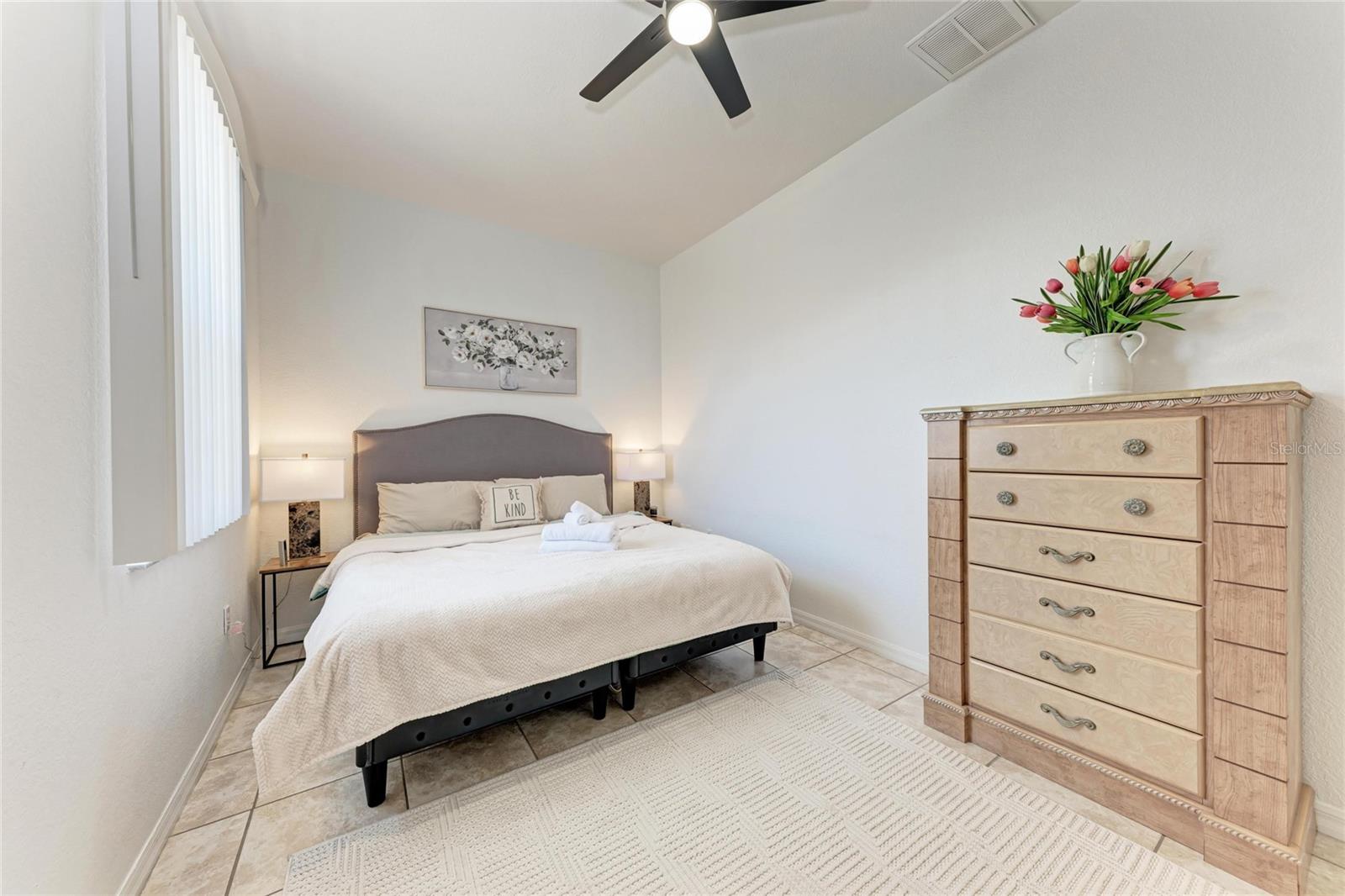 12113 CAPILLA LN