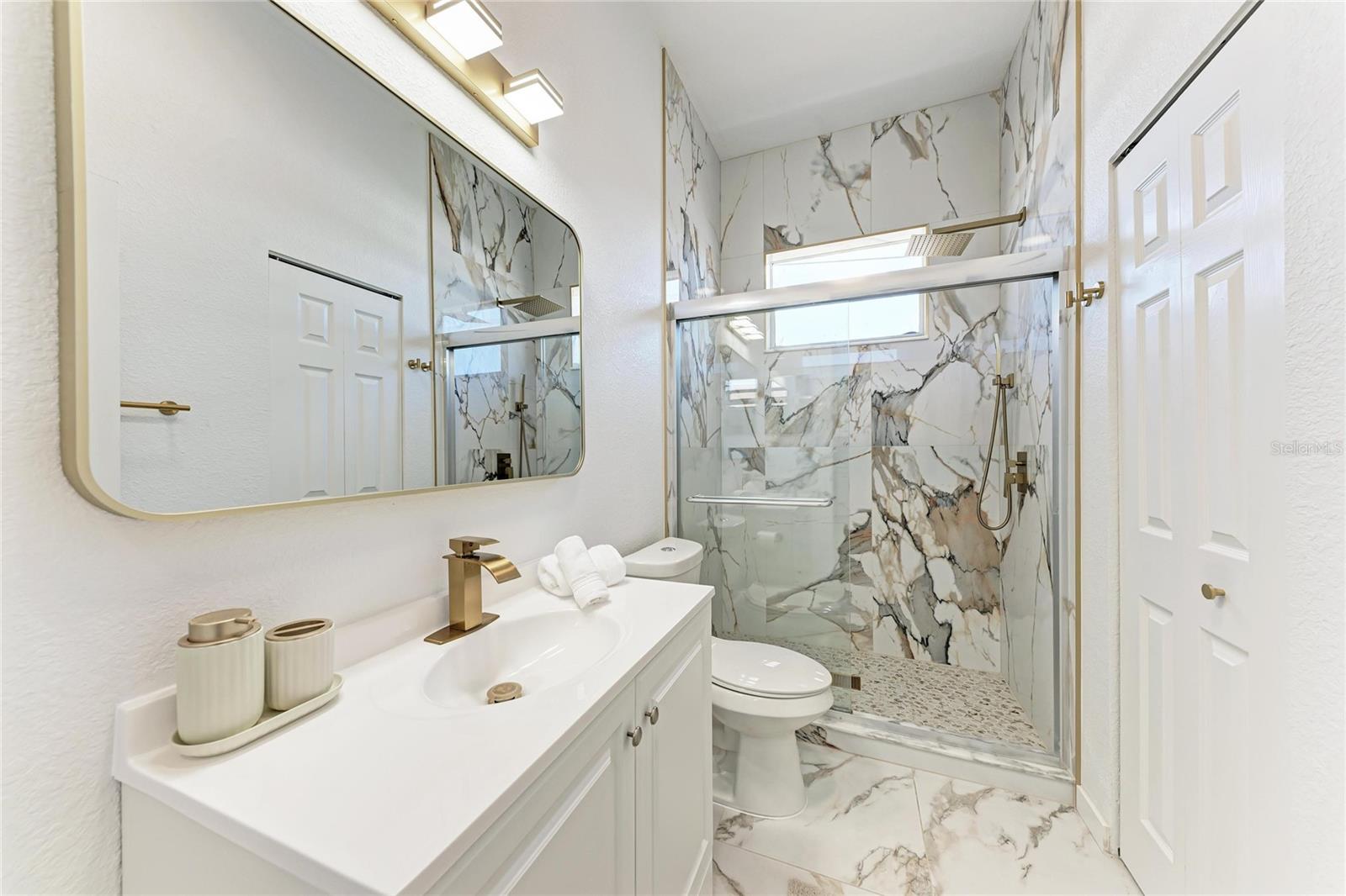 12113 CAPILLA LN