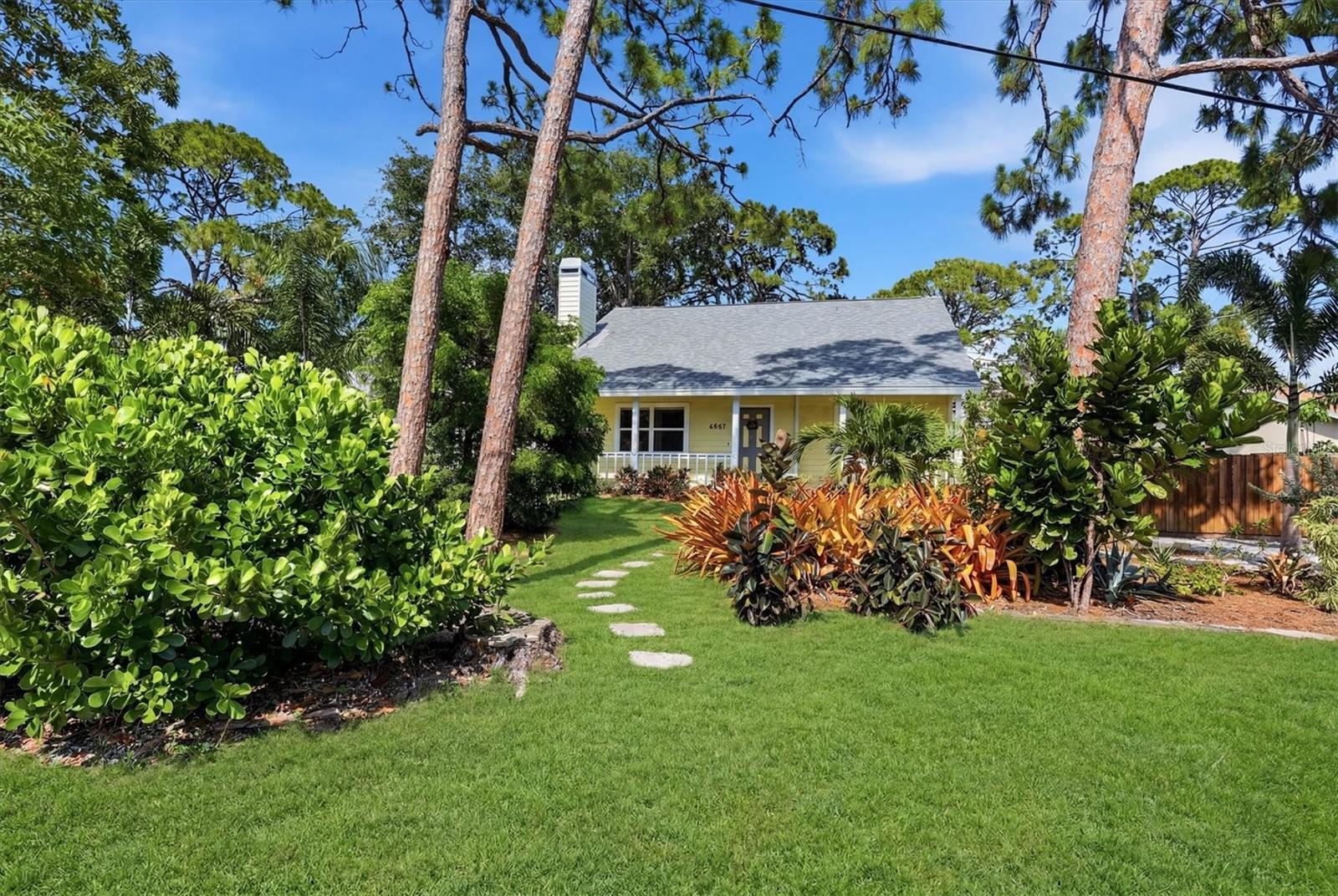 4821 EGRET RD
