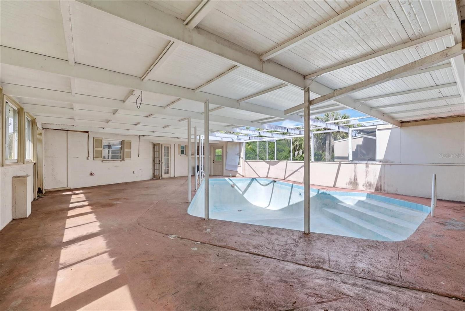 200 ORDUNA DR