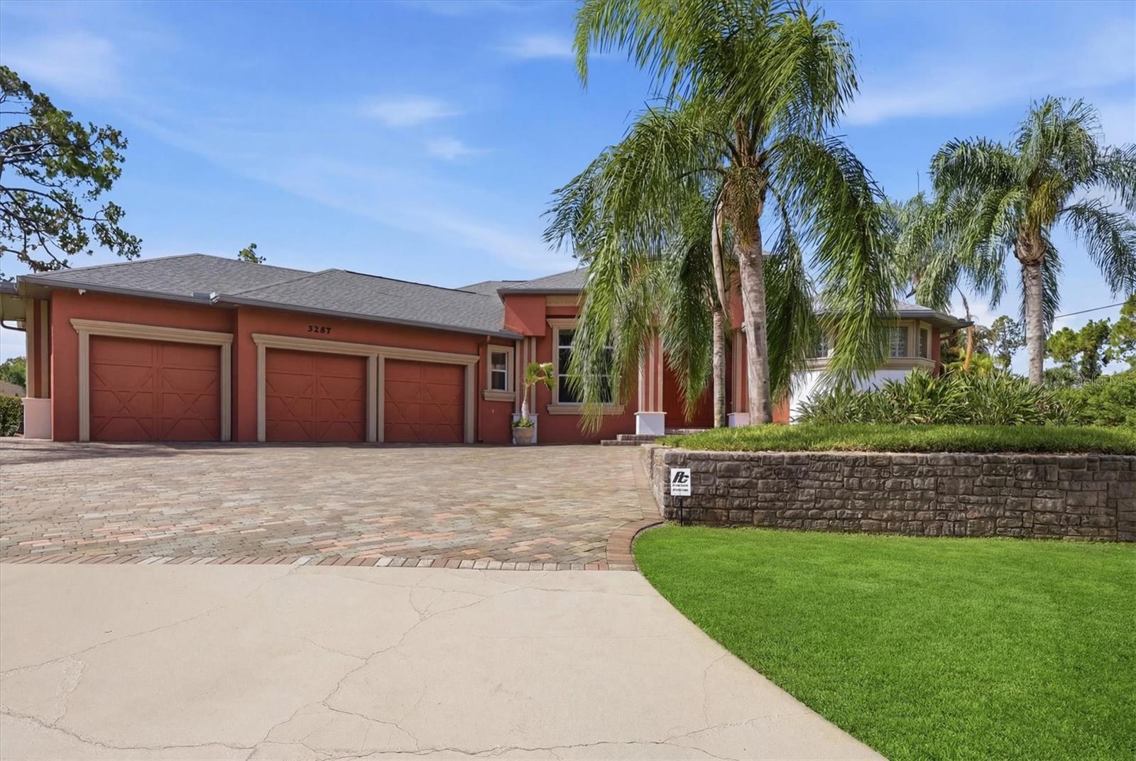 3257 WENONA DR