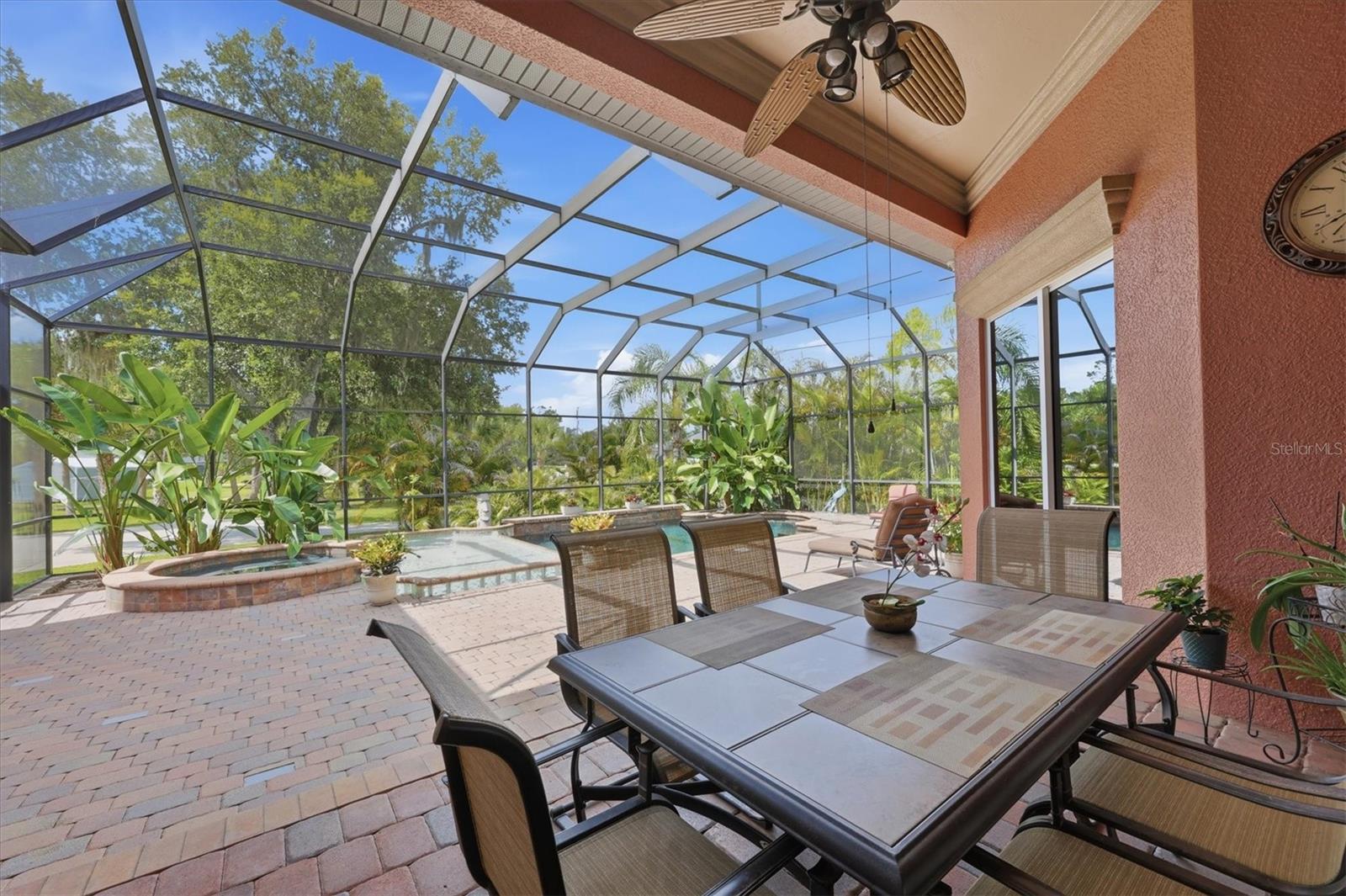 3257 WENONA DR