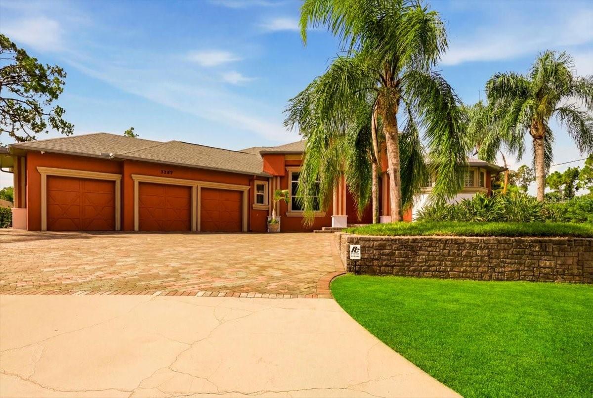 3257 WENONA DR