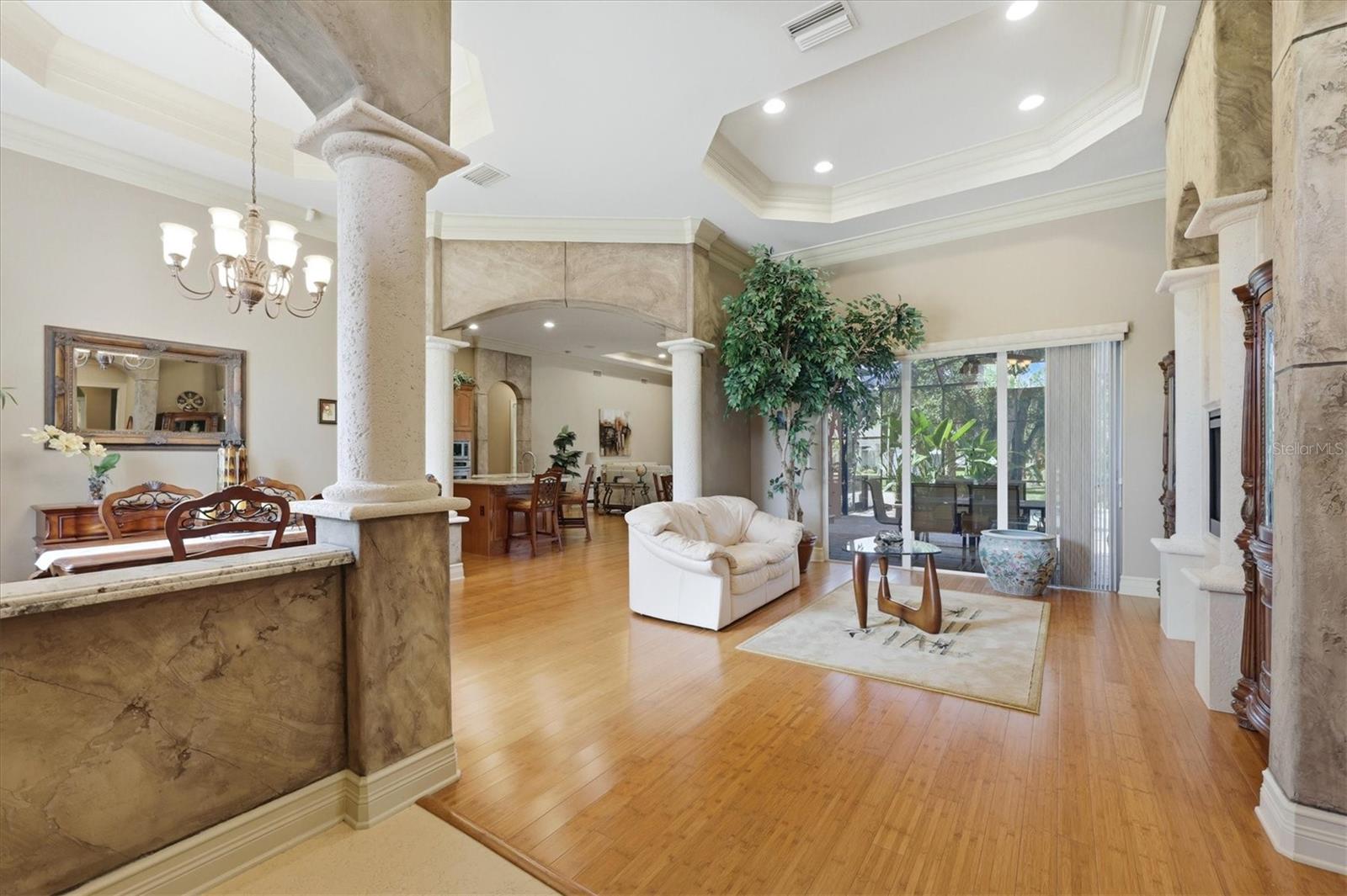 3257 WENONA DR