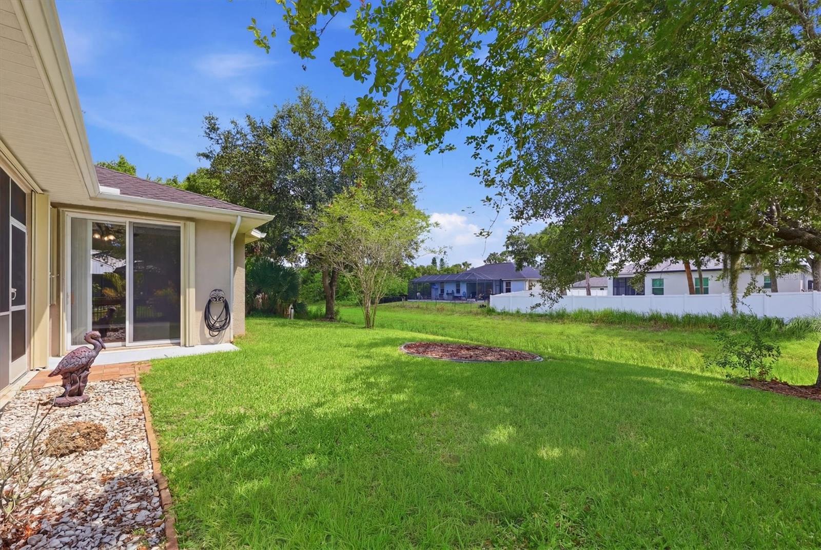 2339 HOMESTEAD CIR
