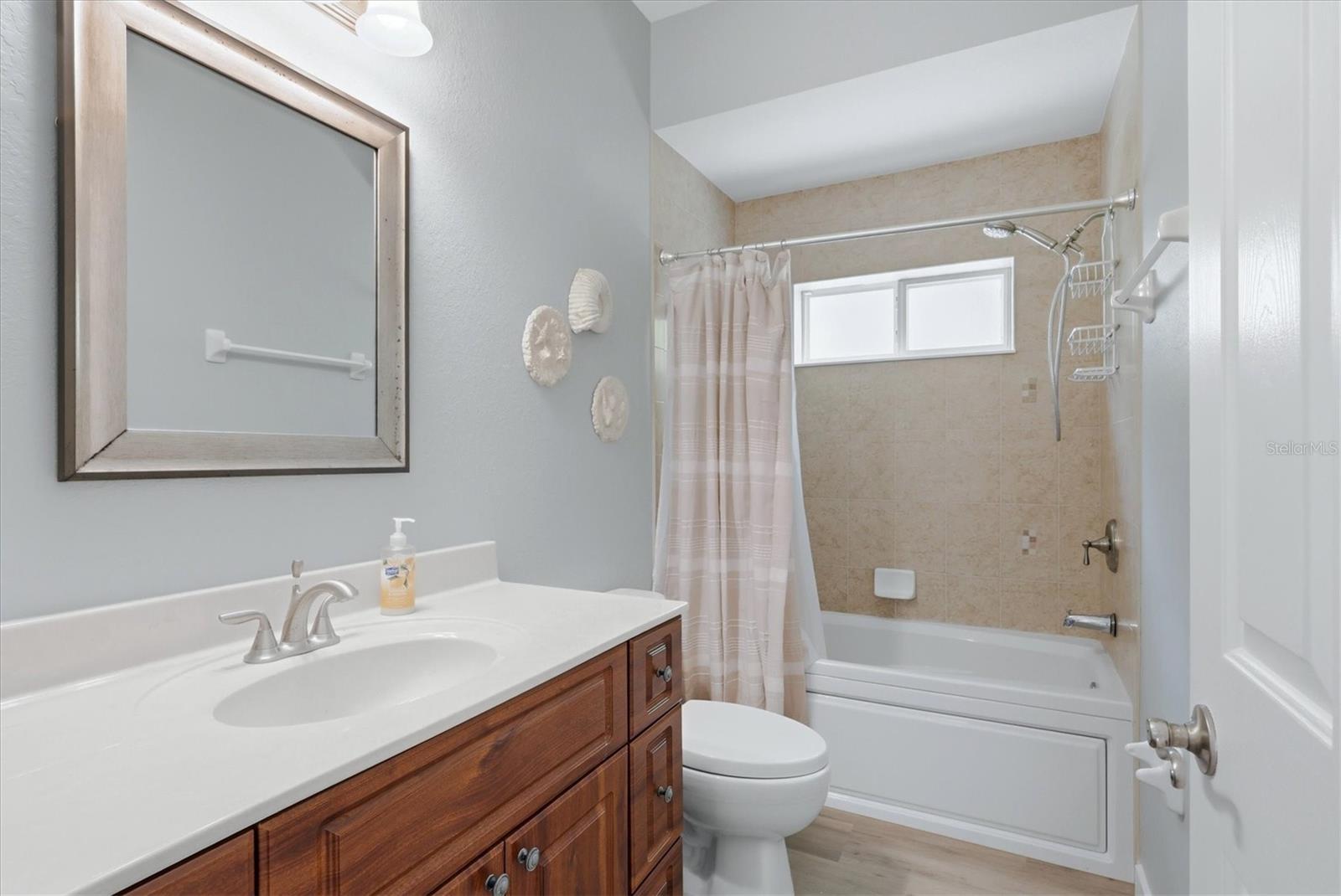 2339 HOMESTEAD CIR