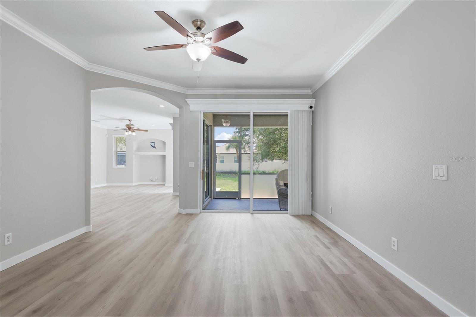 2339 HOMESTEAD CIR