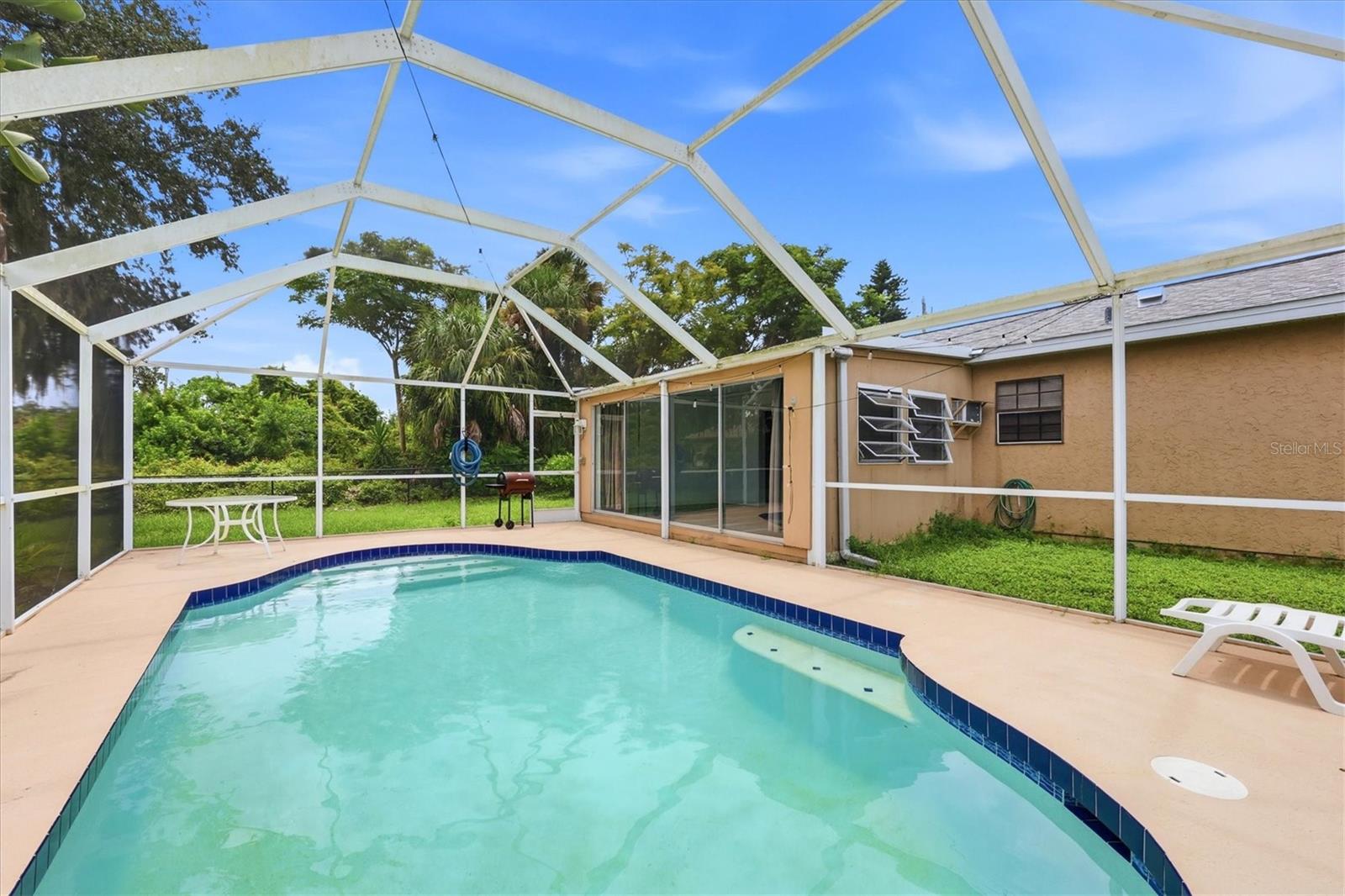 3750 ABA LN
