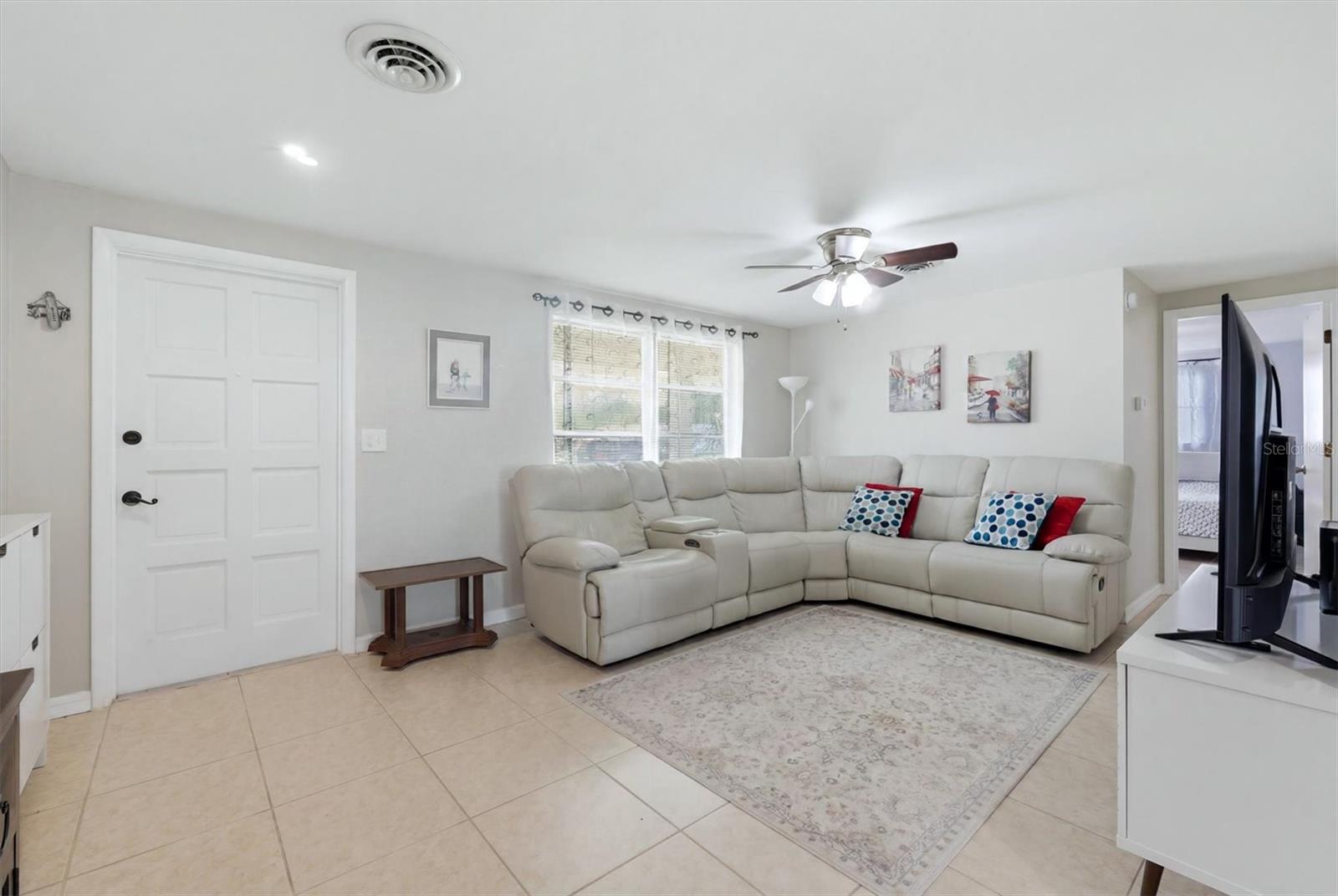329 SAN BENITO AVE