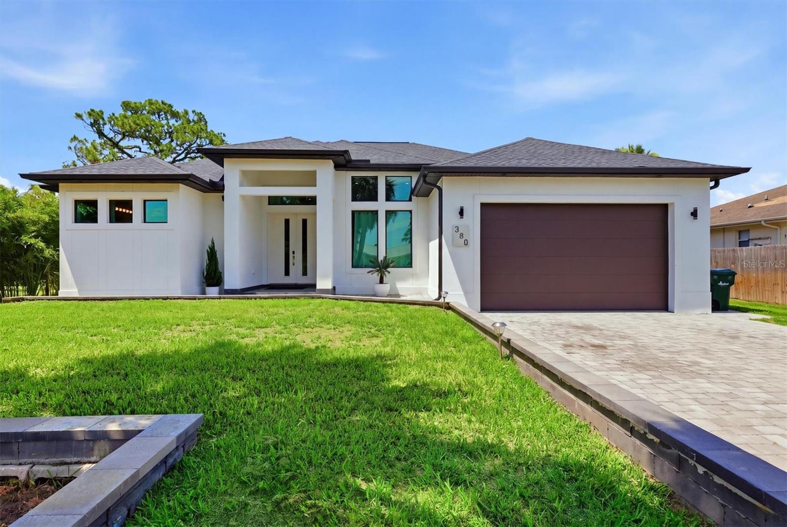 380 COWRY RD