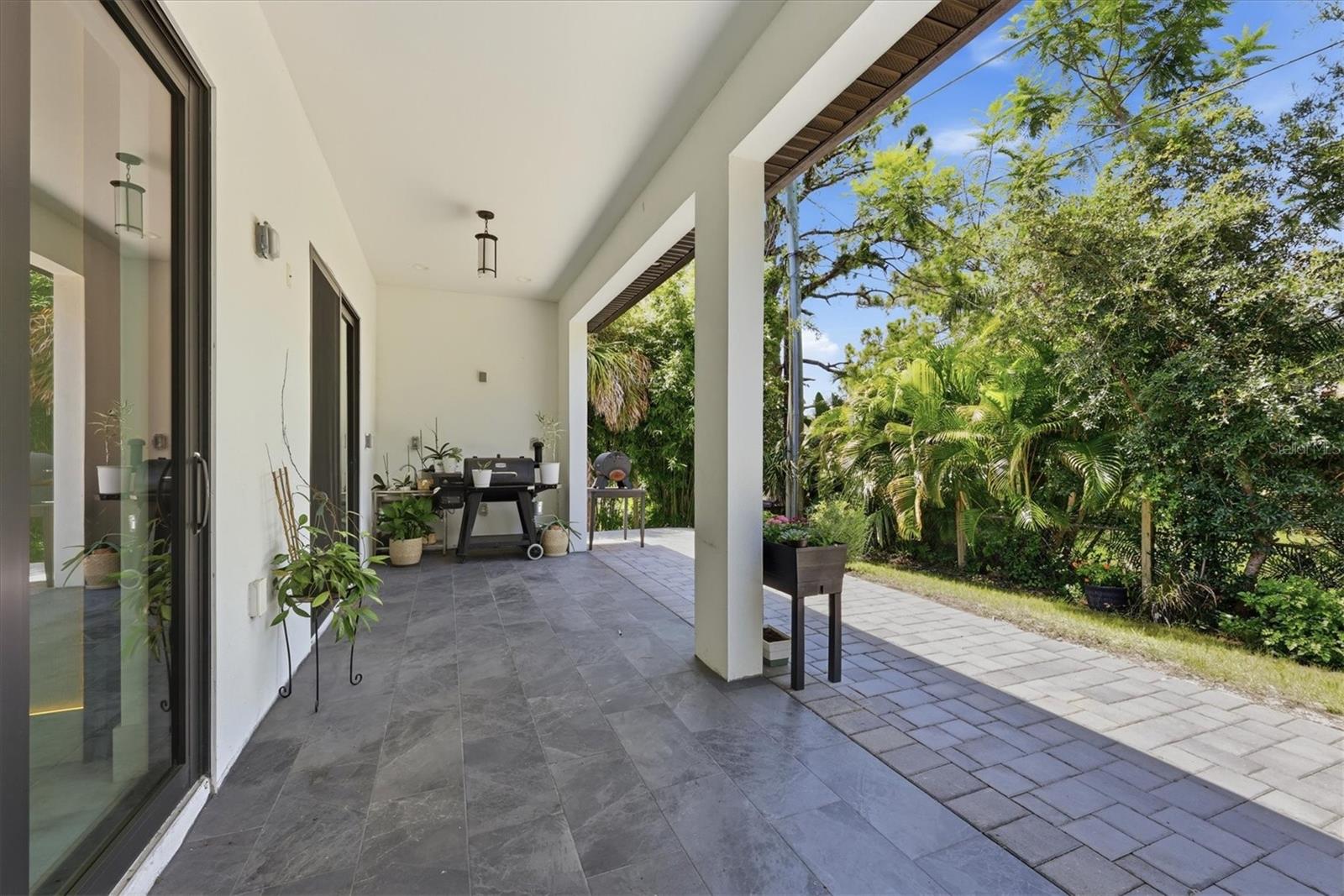 380 COWRY RD