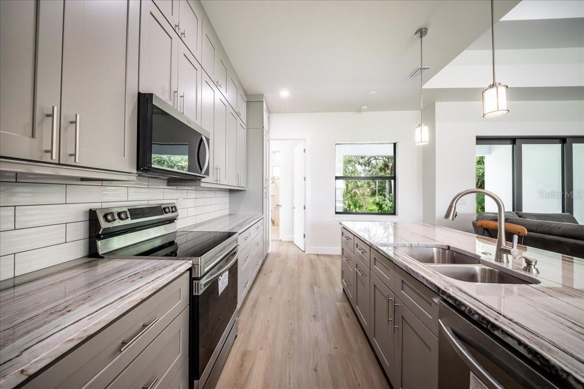 12060 MARGARITA AVE