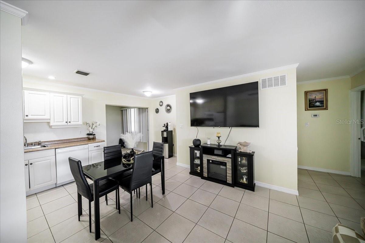 433 GRANADA BLVD