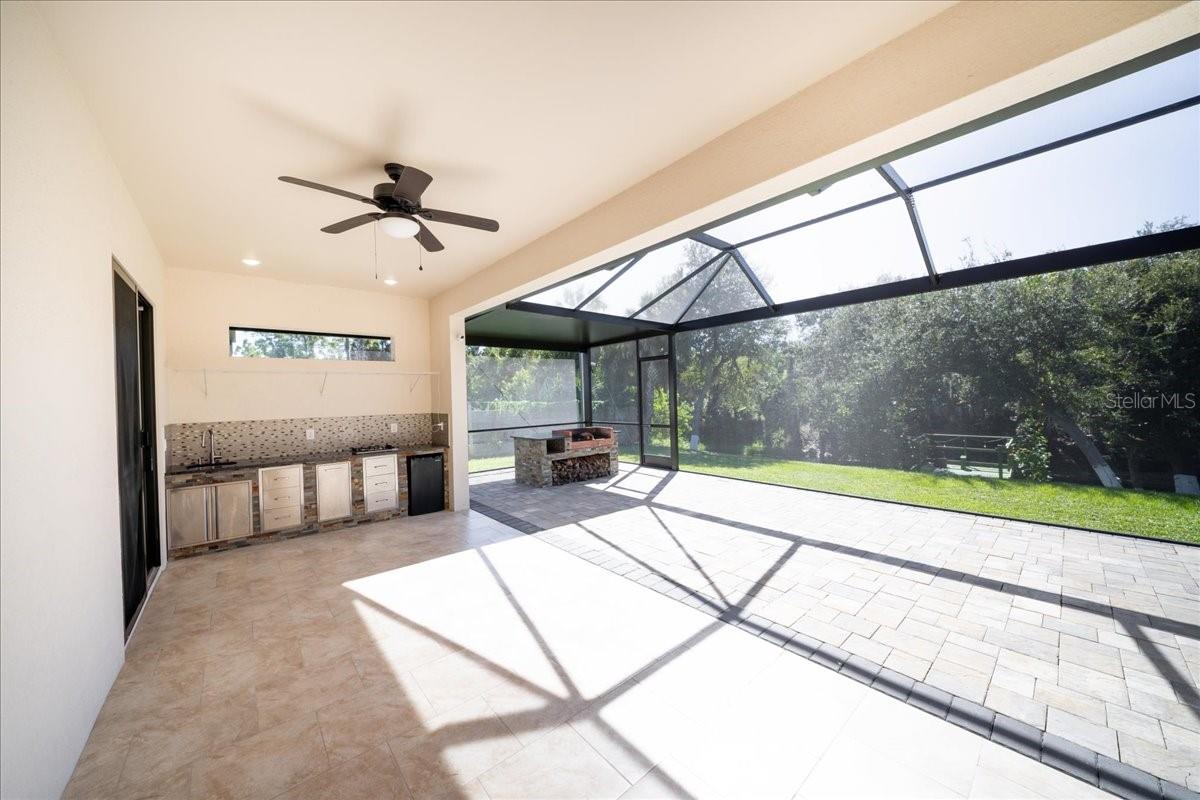57 FLAMINGO BLVD