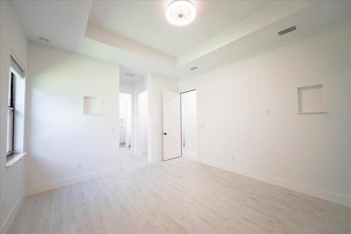 57 FLAMINGO BLVD