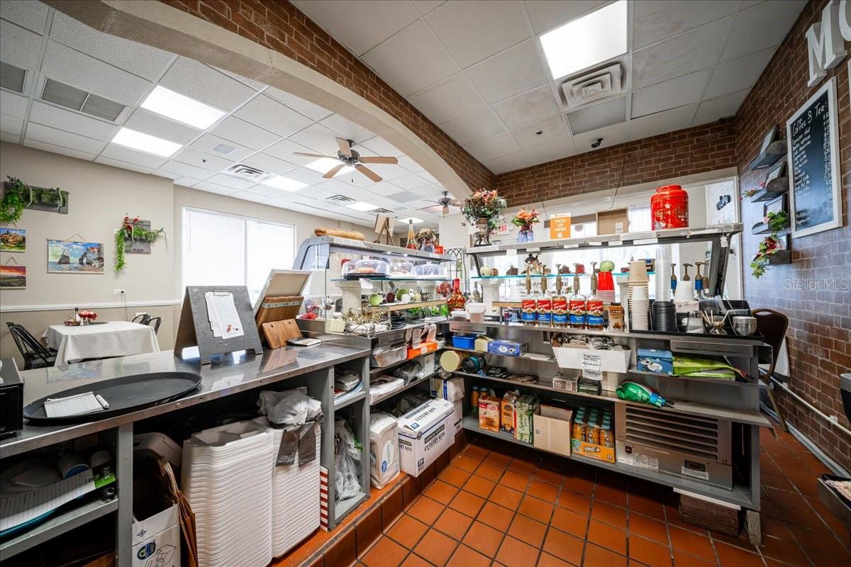 1740 E VENICE #19